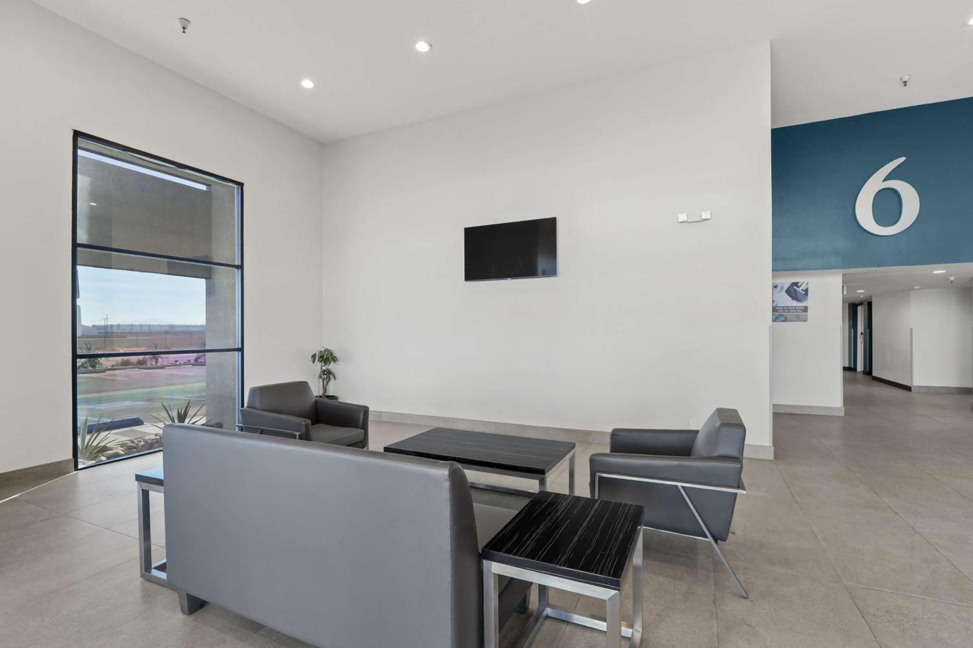 Studio 6 Suites Perris, Ca Exterior photo