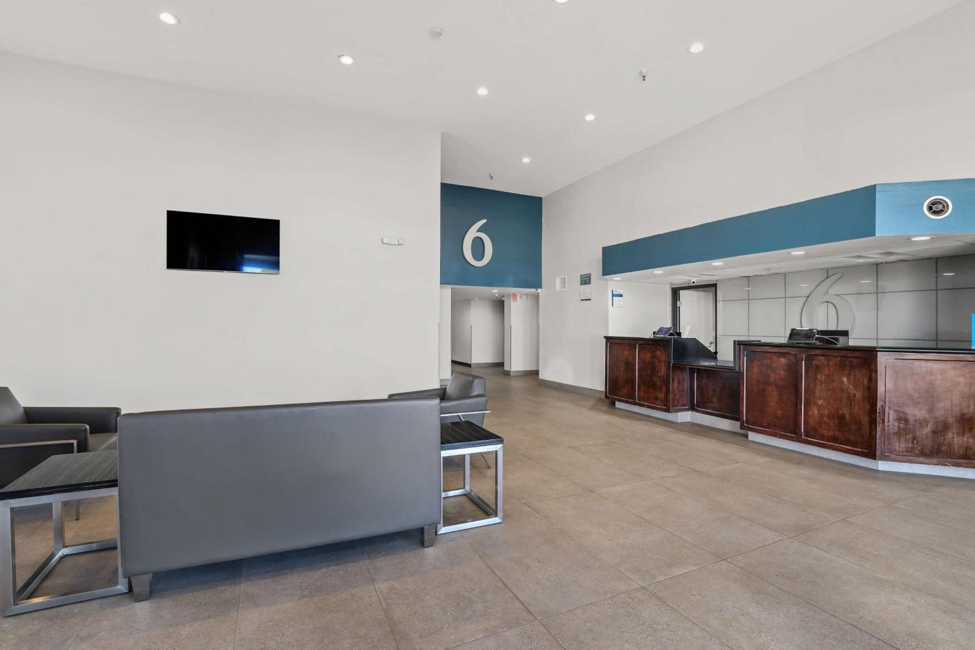 Studio 6 Suites Perris, Ca Exterior photo