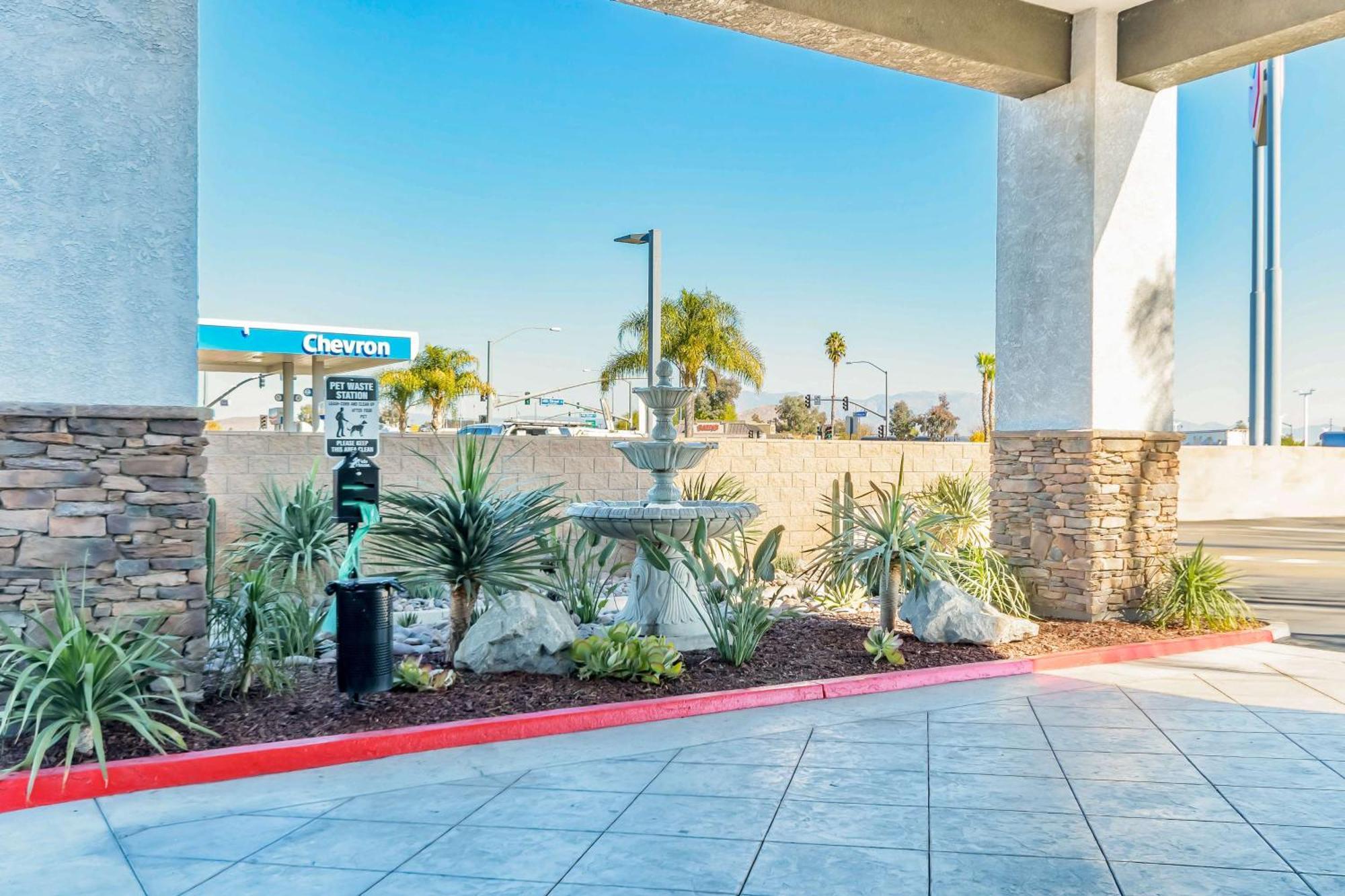 Studio 6 Suites Perris, Ca Exterior photo